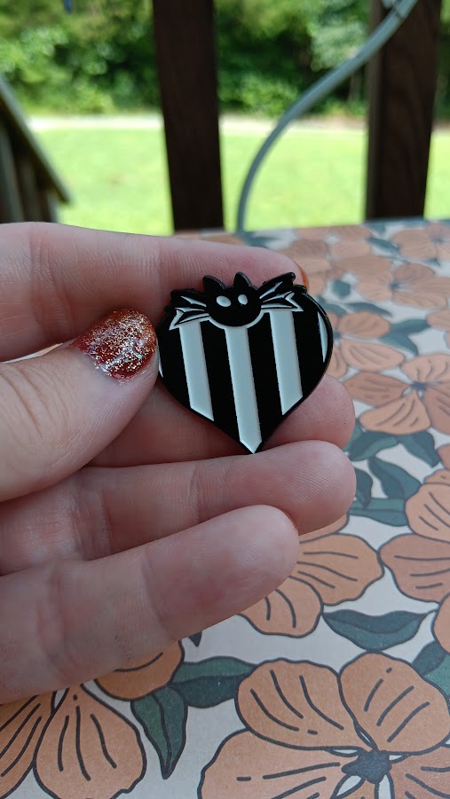 Skellington Heart (Nightmare Before Christmas Pin)